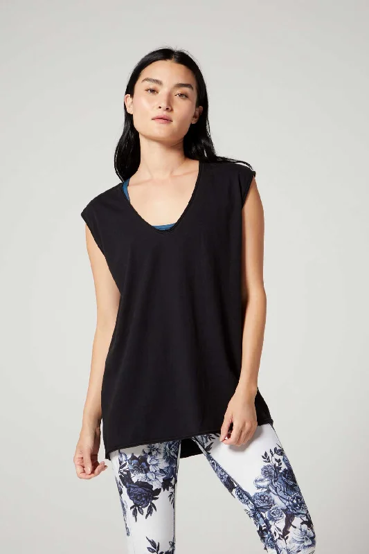 Cindy Sleeveless Tank Jet Black