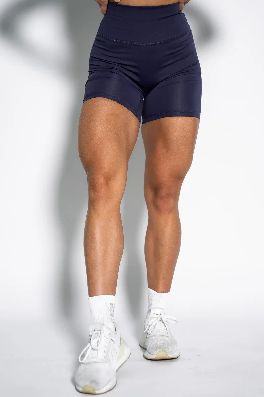 Resilient Biker Shorts 6" - Midnight Navy