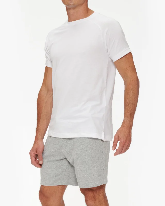 Alo Yoga The Triumph Crew Neck Tee